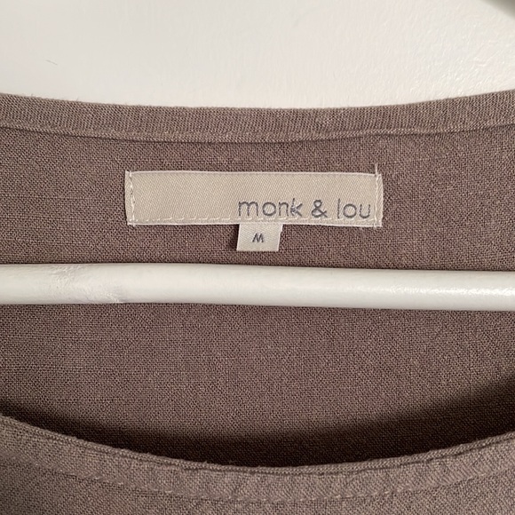 Monk and Lou Clay Top - Picture 2 of 3